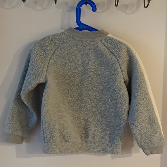 NWOT Puma Sherpa bomber jacket for 2-3T - Picture 6 of 6